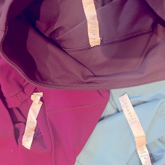 Bundle of 3 Lululemon leggings! - Picture 5 of 8